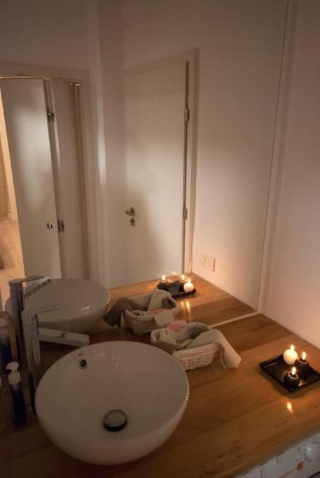Retro Midtown Apartment Bukareszt Zewnętrze zdjęcie